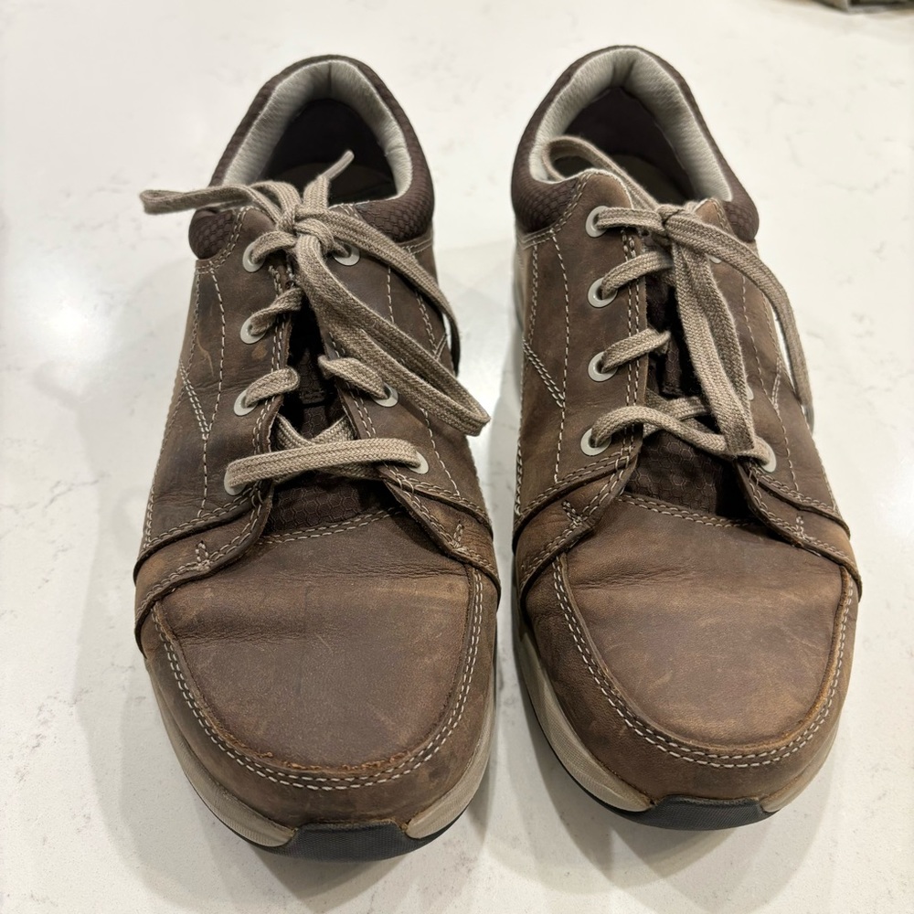 Ahnu Shoes Women Sz 6.5 Suede Brown Casual Walking